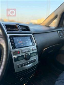 تويوتا إبسم